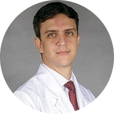 Dr. Renato Souza