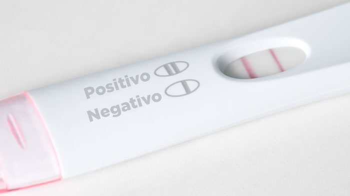 Teste de gravidez de farmácia positivo - dosagem qualitativa do Beta hCG na urina